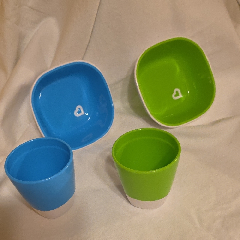 Munchkin Green and Blue Bowls And Cups [2/$10]